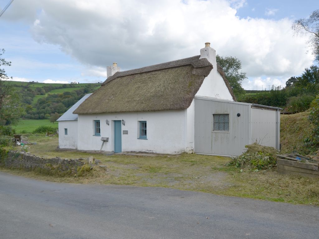 1 bed detached house for sale in Caio, Llanwrda SA19, £275,000 Zoopla