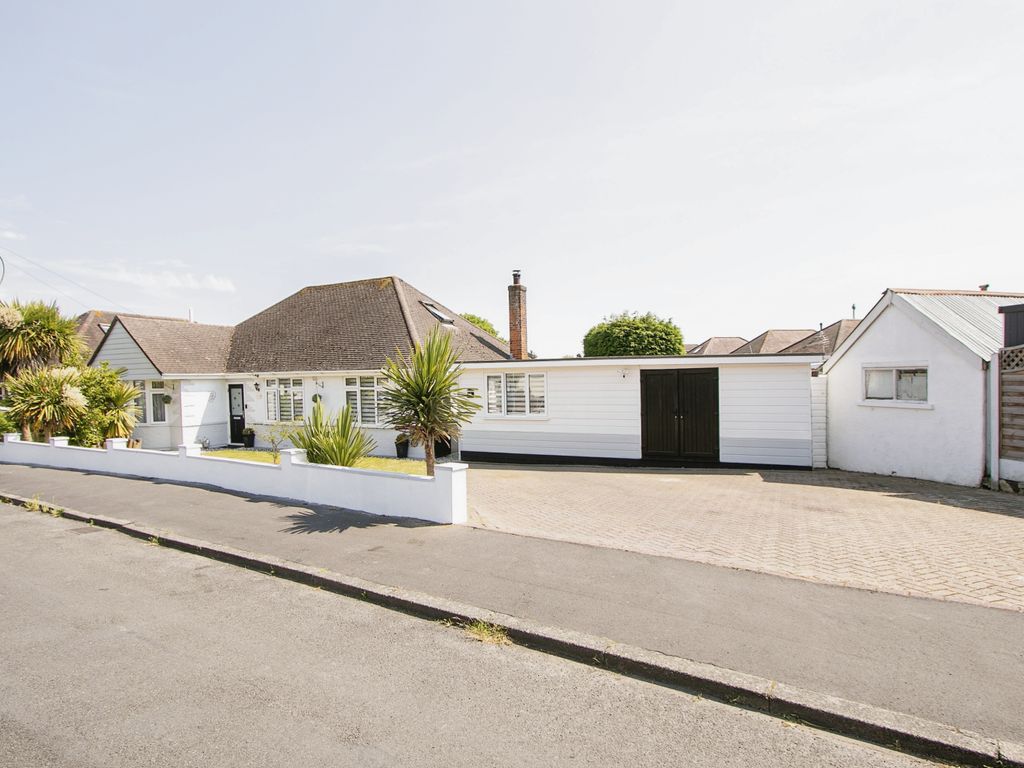 5 bed bungalow for sale in Granby Road, Bournemouth BH9, £600,000 Zoopla