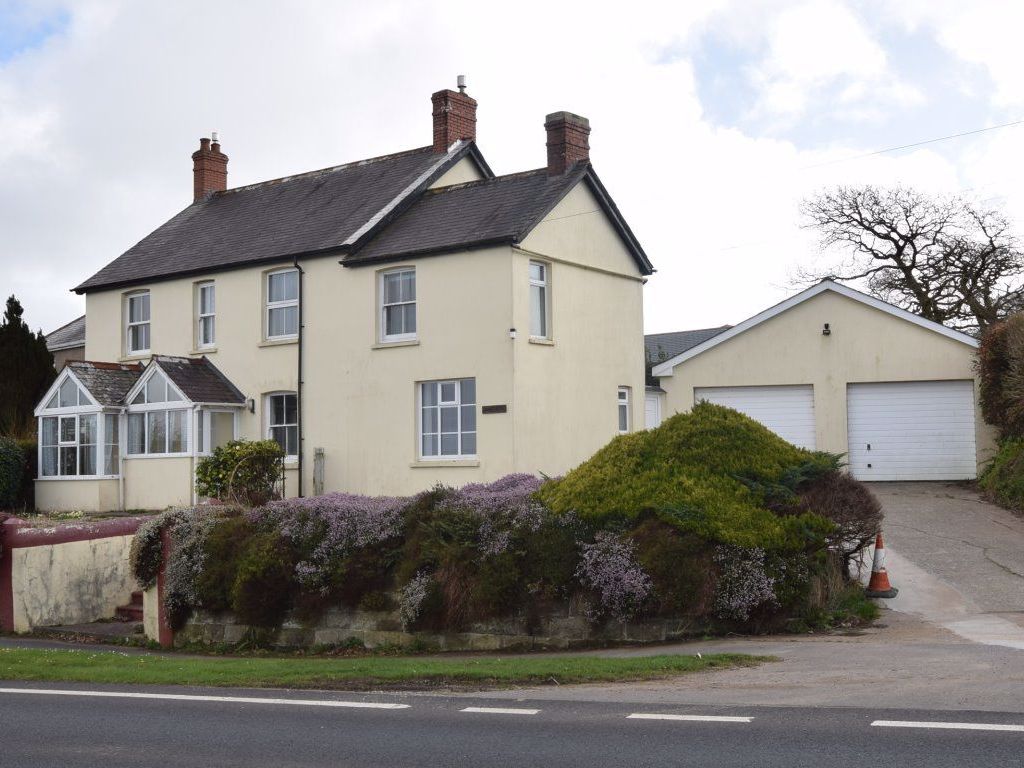 3 bed property to rent in Bucks Cross, Bideford EX39 Zoopla