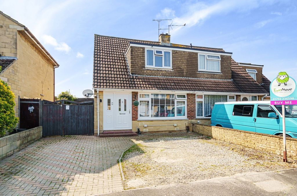 3 bed semidetached house for sale in Purbeck Close, Swindon SN3 Zoopla