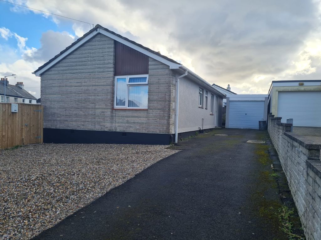3 bed bungalow to rent in Taylor Road, Saltash PL12 Zoopla