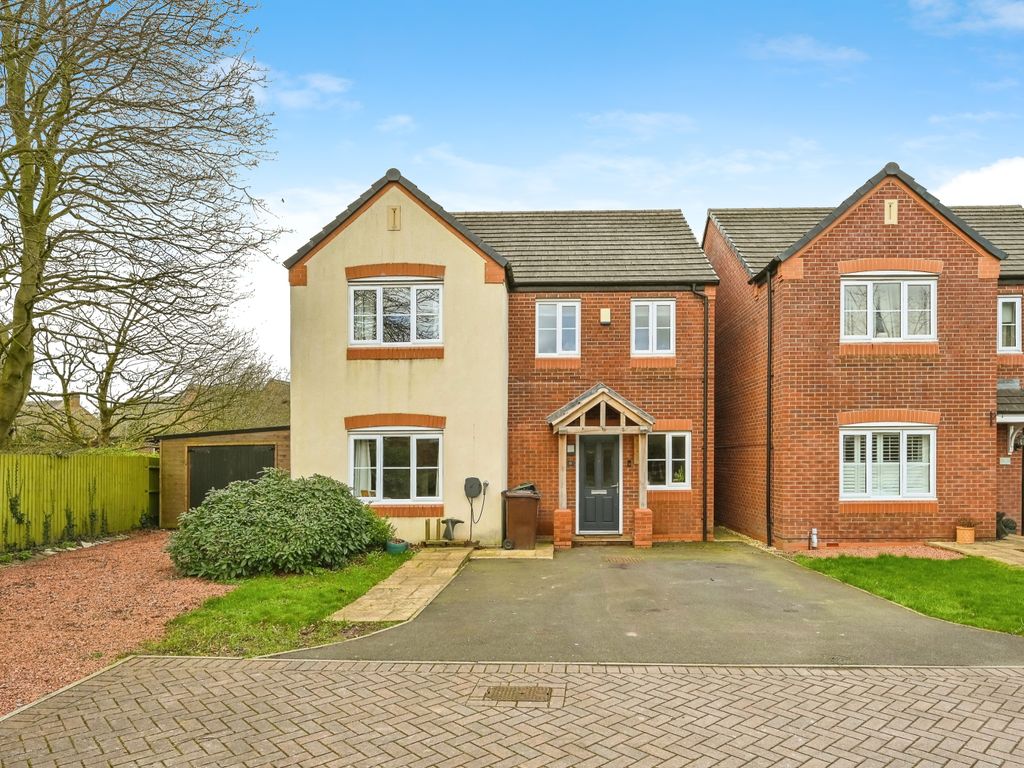 4 bed detached house for sale in Green Close, Great Haywood, Stafford
