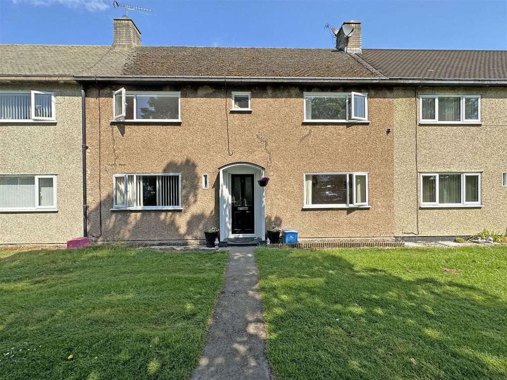 4 bed terraced house for sale in Ffordd Y Morfa, Abergele, Conwy LL22