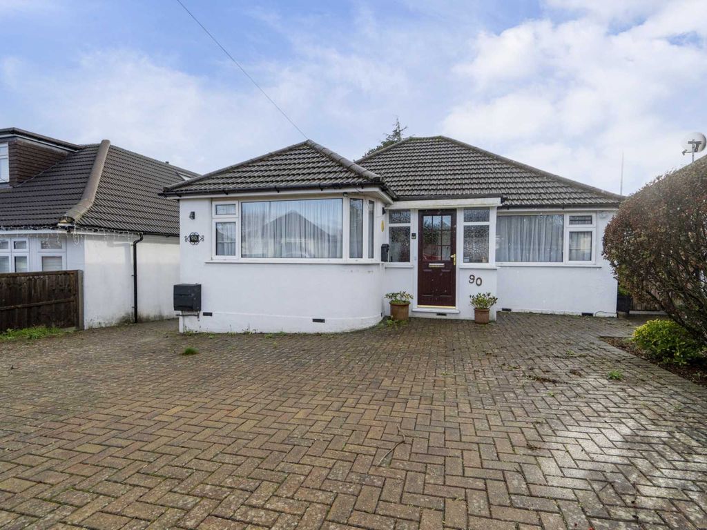 2 bed detached bungalow for sale in Greenfield Avenue, Carpenders Park