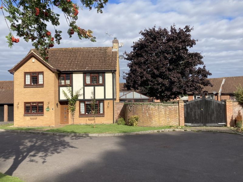 3 bed detached house for sale in Oakleigh, Yeovil BA20 Zoopla