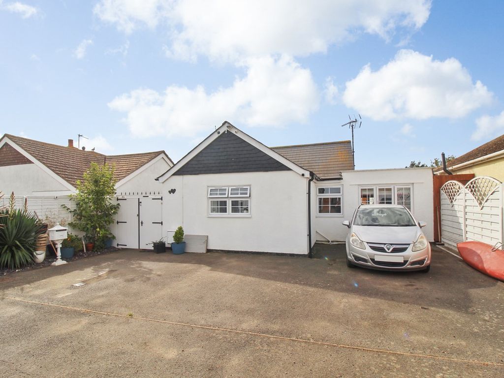 3 bed bungalow for sale in Wolseley Avenue, Herne Bay CT6 Zoopla