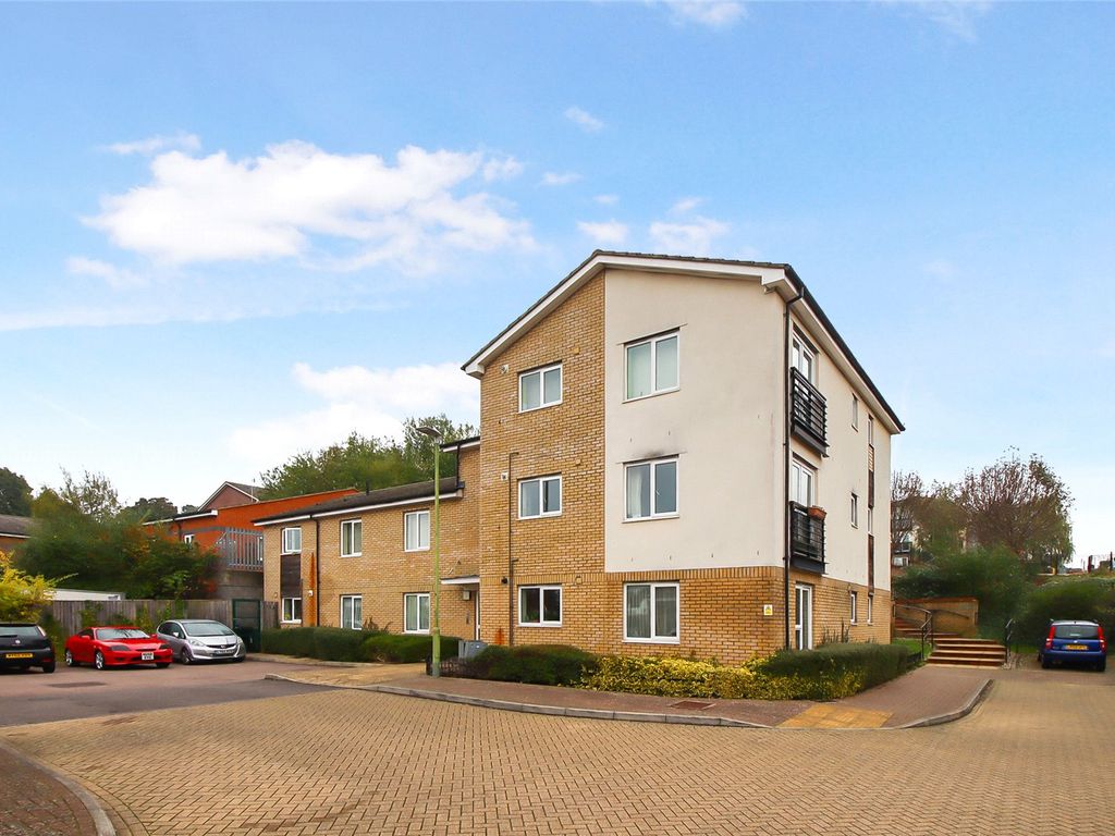 Harkness Road, Old Town, Hemel Hempstead, Herts HP2  