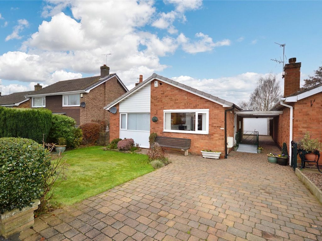 2 bed bungalow for sale in Cotswold Drive, Garforth, Leeds, West