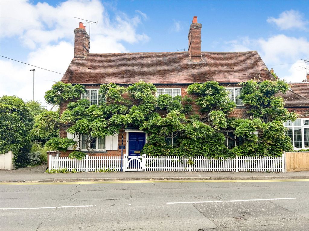 4 bed semidetached house for sale in Church Lane, Three Mile Cross, Reading, Berkshire RG7 Zoopla