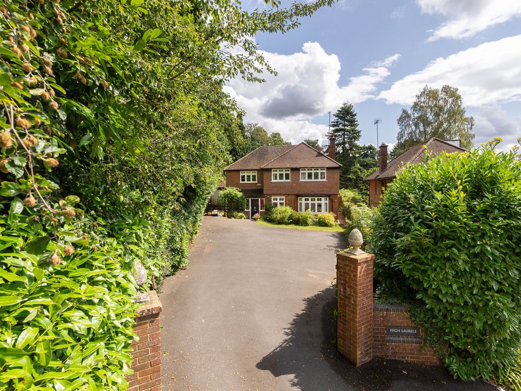 4 bed detached house for sale in Glenwood, Dorking RH5, £1,350,000 Zoopla