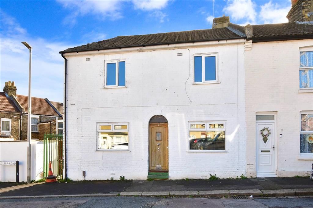 3 bed end terrace house for sale in Buller Road, Chatham, Kent ME4 Zoopla