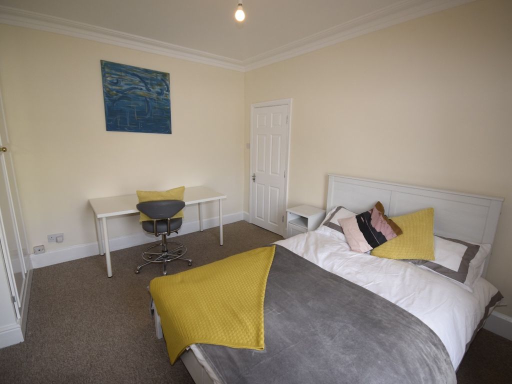 4 bed semidetached house to rent in Macklin Street, Derby, Derbyshire