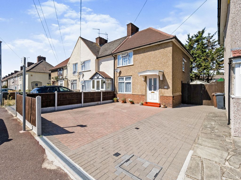 3 bed end terrace house for sale in Sheppey Road, Dagenham RM9 Zoopla