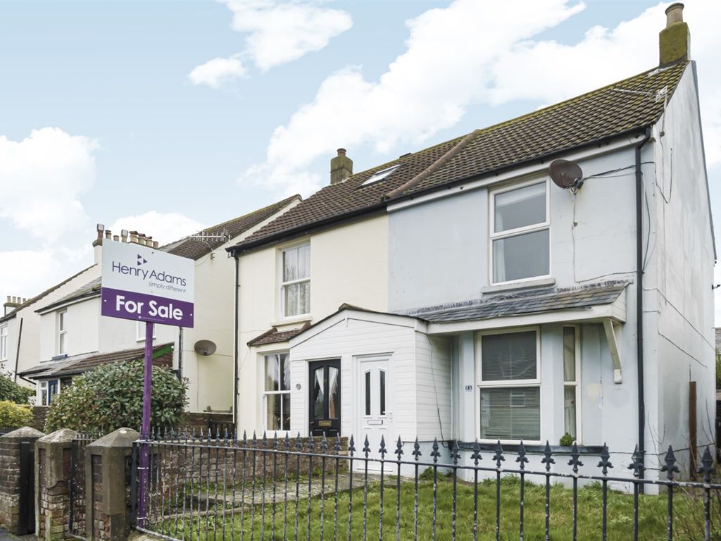 3 bed semidetached house for sale in 53 East Street, Selsey, West