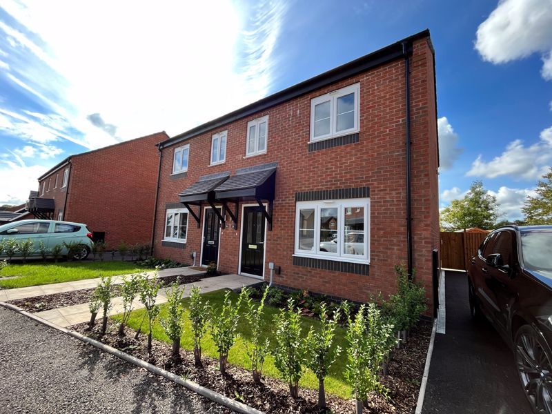 3 bed semidetached house for sale in Way, Priorslee, Telford
