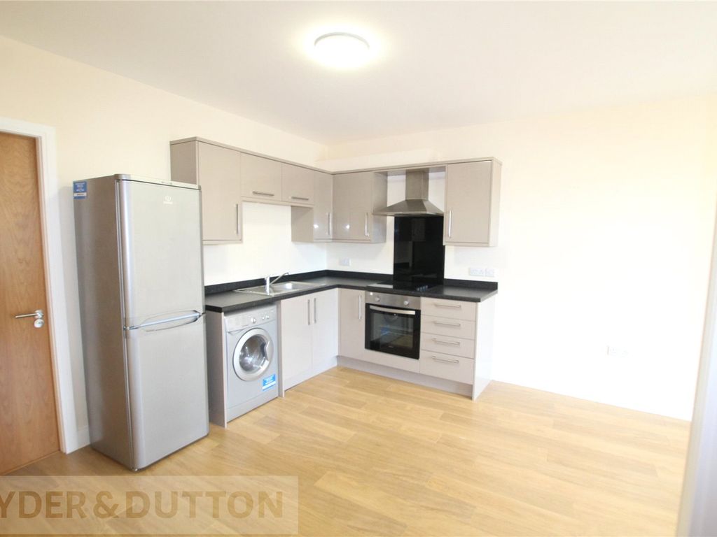 1 bed flat to rent in Britannia Road, Slaithwaite, Huddersfield, West