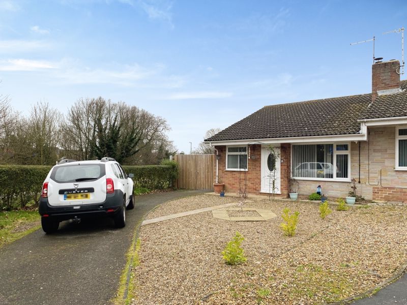 2 bed semidetached bungalow for sale in Gainsborough Drive, Gunton St