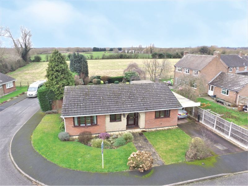 2 bed detached bungalow for sale in Cowlishaw Close, Shardlow, Derby