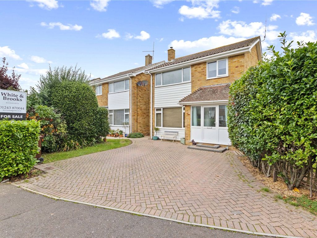 3 bed detached house for sale in Drake Park, Felpham, West Sussex PO22