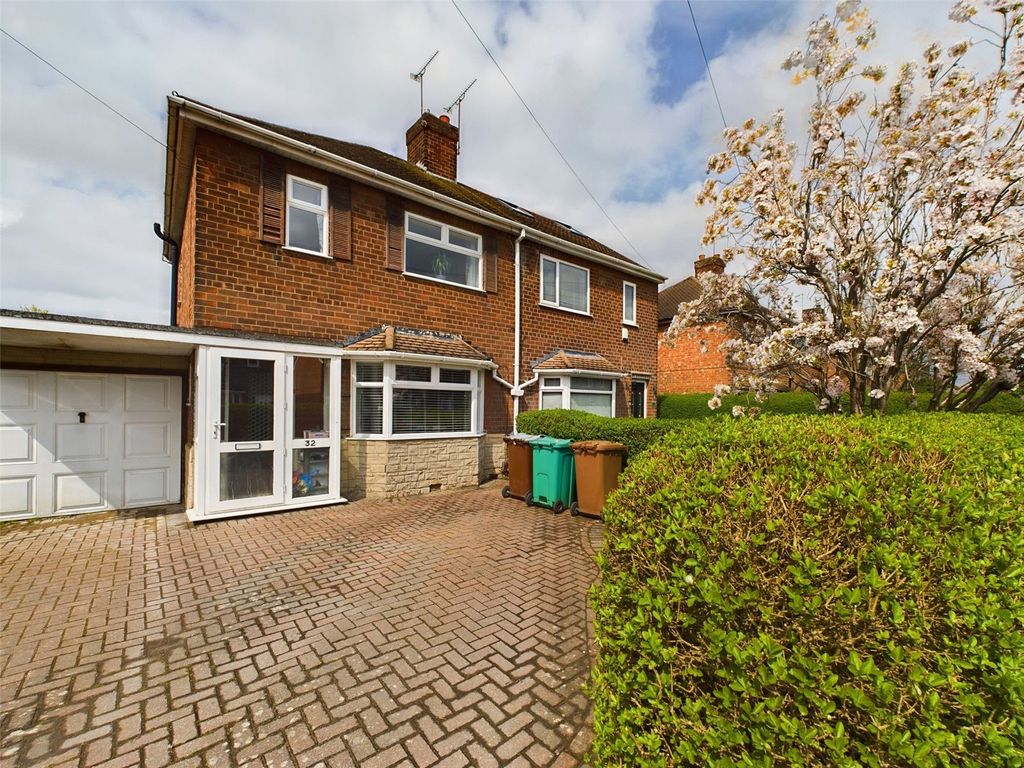 3 bed semidetached house for sale in Welwyn Road, Wollaton, Nottinghamshire NG8 Zoopla