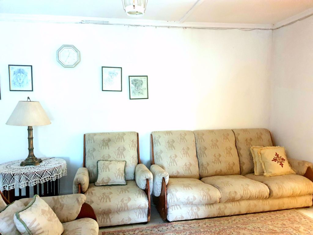 3 bed detached house for sale in 691 Kasupe Road, Lusaka West, Lusaka