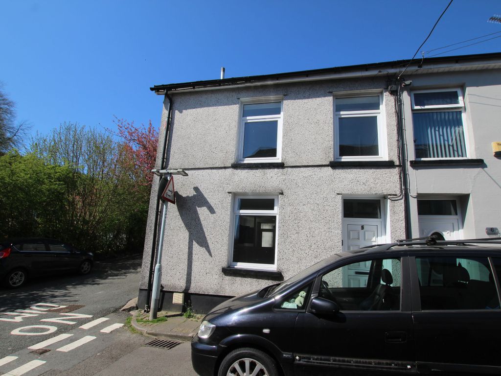 2 bed terraced house to rent in Davies Street, Tonypandy CF40 Zoopla