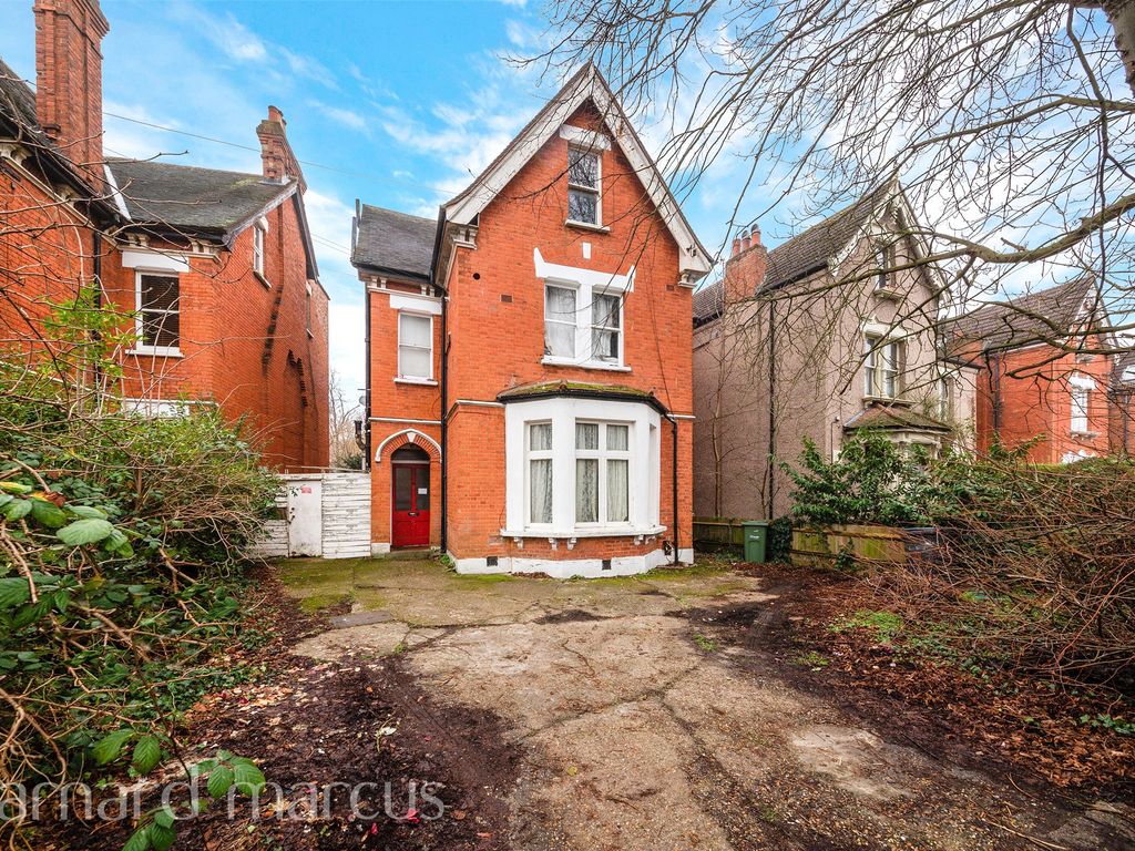 Studio for sale in Gleneldon Road, London SW16, £170,000 Zoopla