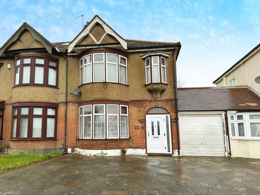 3 bed semidetached house for sale in Goodmayes Lane, Goodmayes IG3, £