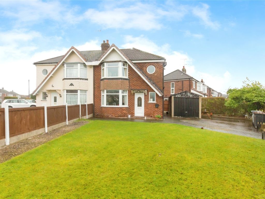 3 bed semidetached house for sale in Danebank Avenue, Crewe, Cheshire
