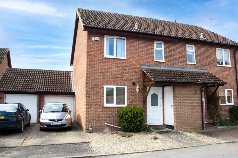 3 bed semidetached house for sale in Warmans Close, Wantage OX12 Zoopla
