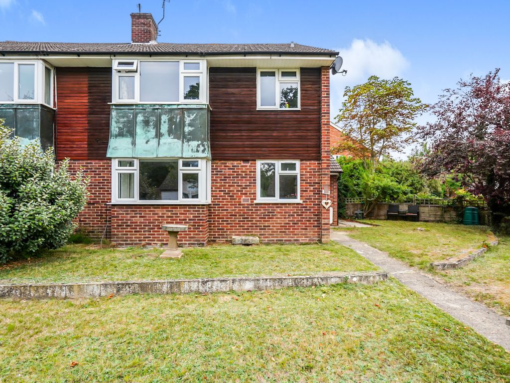 2 bed flat for sale in Woodlands Close, Headington, Oxford OX3 Zoopla