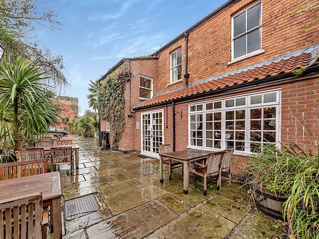 4 bed cottage for sale in Bailgate, Lincoln LN1 Zoopla