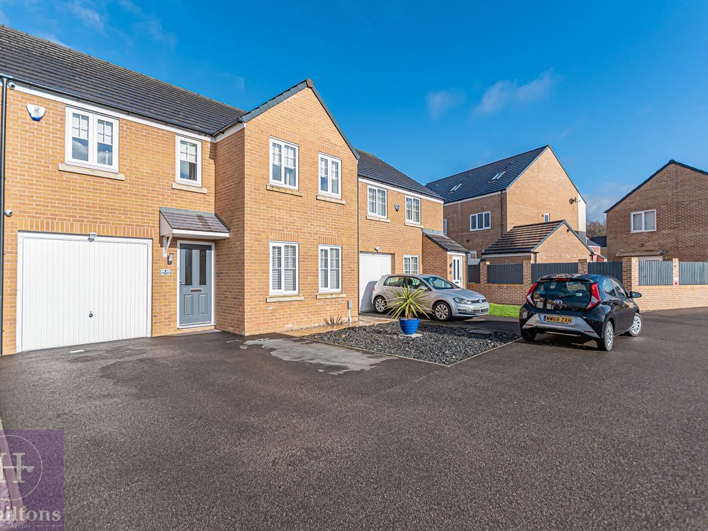 4 bed detached house for sale in Bowden Green Drive, Leigh, Greater