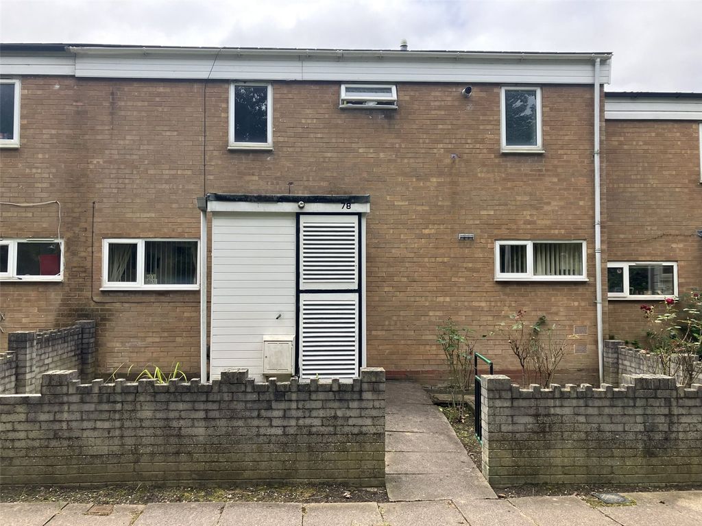 3 bed terraced house for sale in Wealdstone, Woodside, Telford
