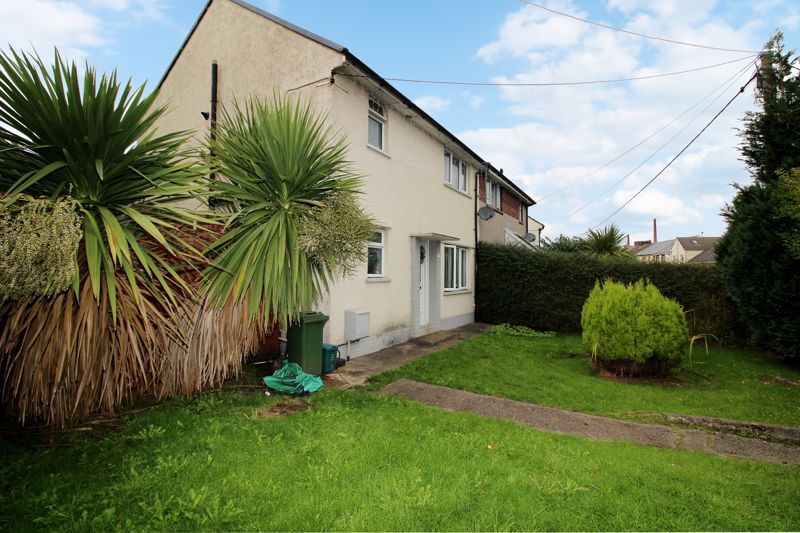 3 bed semidetached house for sale in Commercial Street, Beddau