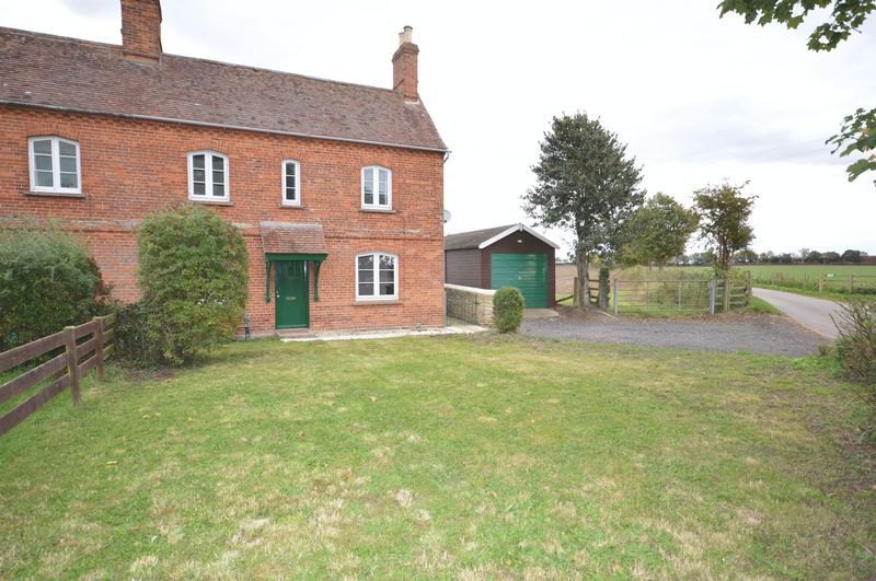 2 bed semidetached house to rent in Latchford Lane, Great Haseley