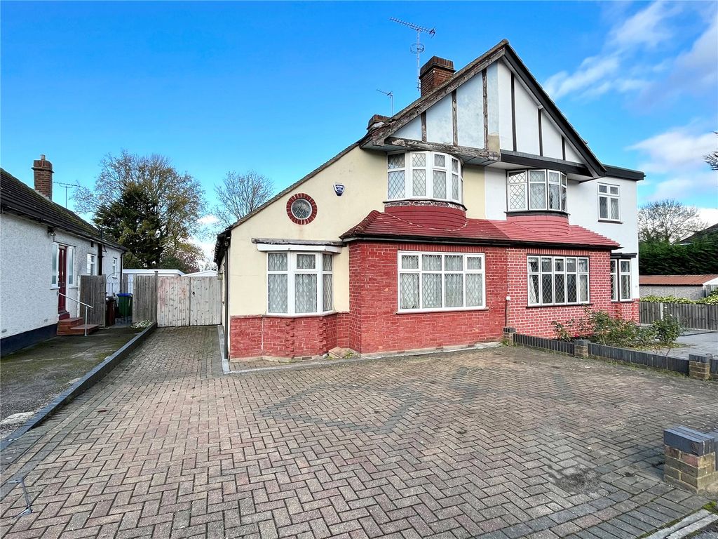 3 bed semidetached house for sale in Faraday Avenue, Sidcup DA14 Zoopla