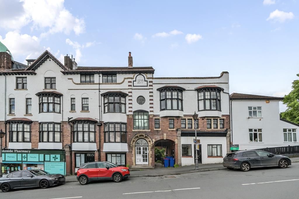 1 bed flat for sale in Llandrindod Wells, Powys LD1, £85,000 Zoopla