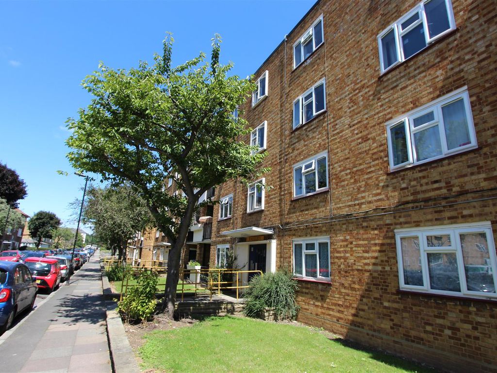 1 bed flat to rent in Boyton Road, Hornsey N8 Zoopla
