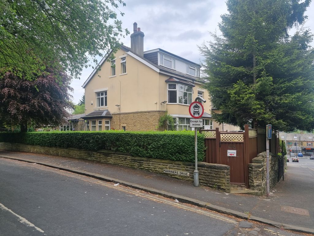 5 bed detached house to rent in Emm Lane, Bradford BD9 Zoopla