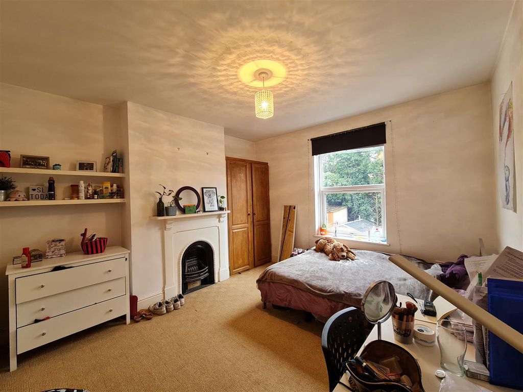 5 bed terraced house for sale in Harborne Park Road, Harborne