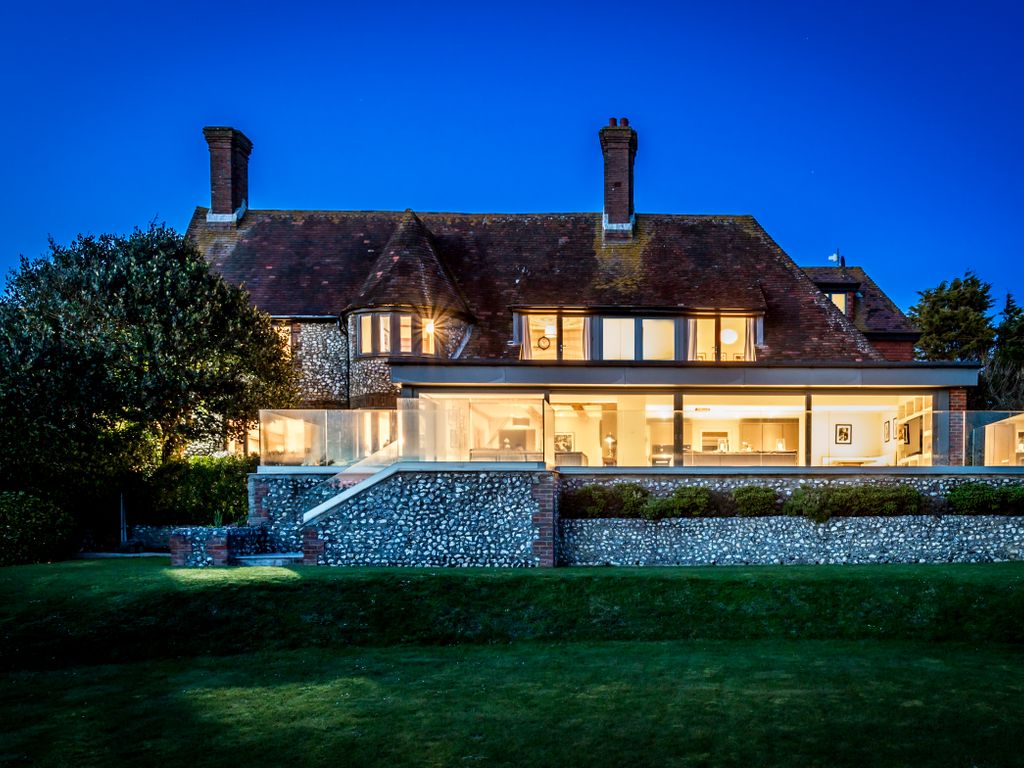 6 bed detached house for sale in Roedean Crescent, Brighton BN2, £3,250,000 Zoopla