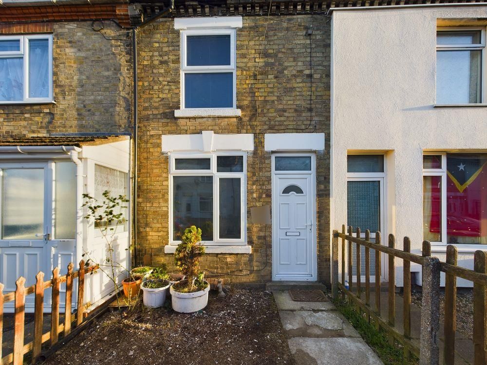 3 bed terraced house for sale in Crown Street, Peterborough PE1 Zoopla