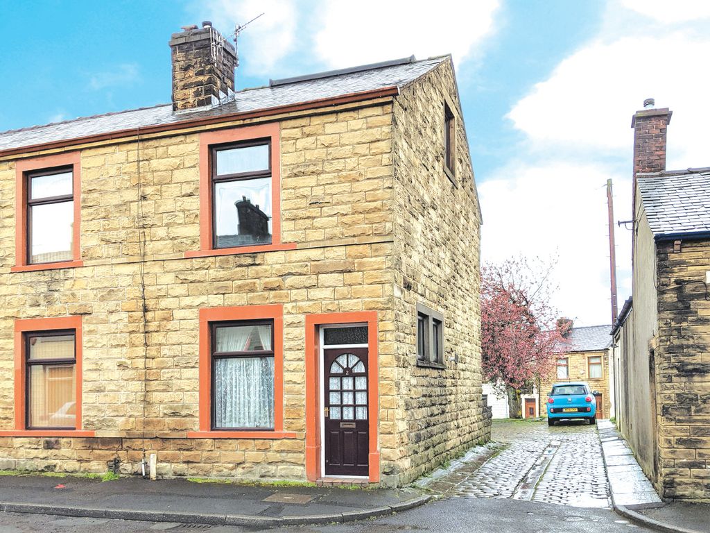 2 bed end terrace house for sale in Essex Street, Nelson BB9 Zoopla