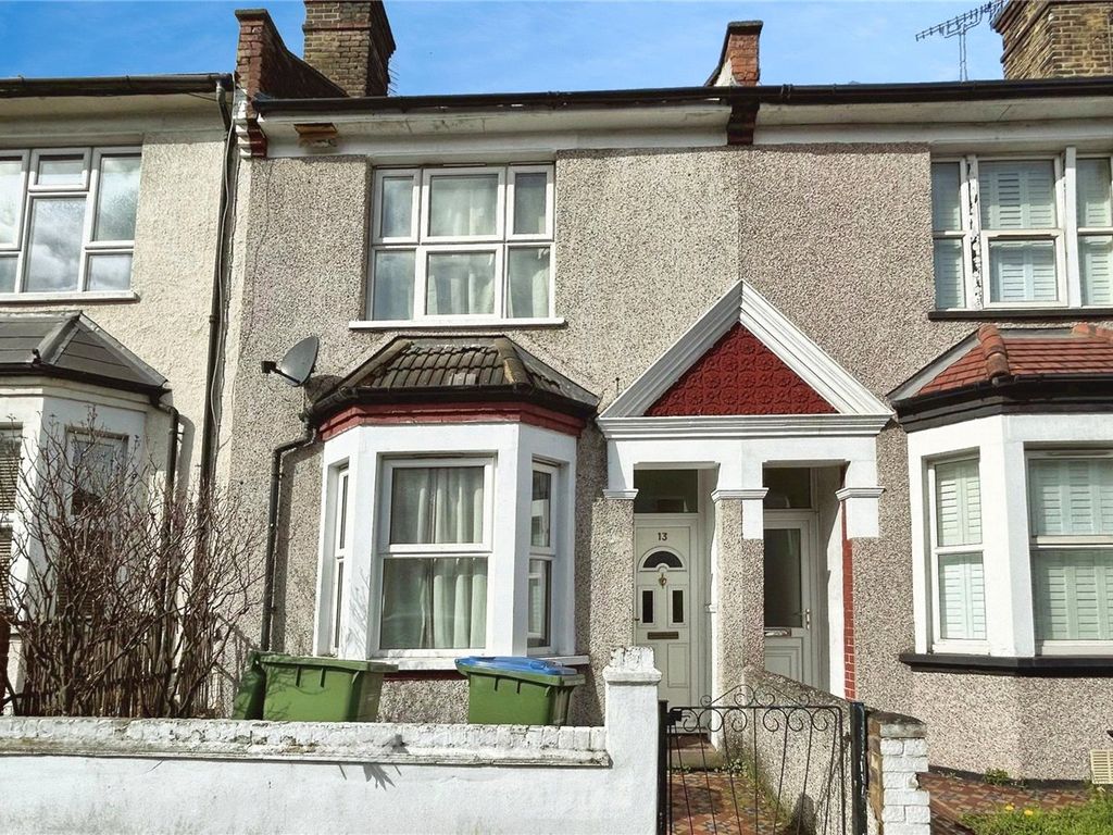 2 bed terraced house to rent in Basildon Road, London SE2, £1,700 pcm