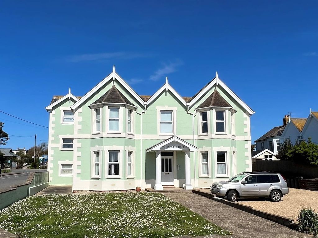 2 bed flat for sale in Coastguard Lane, Freshwater PO40 Zoopla