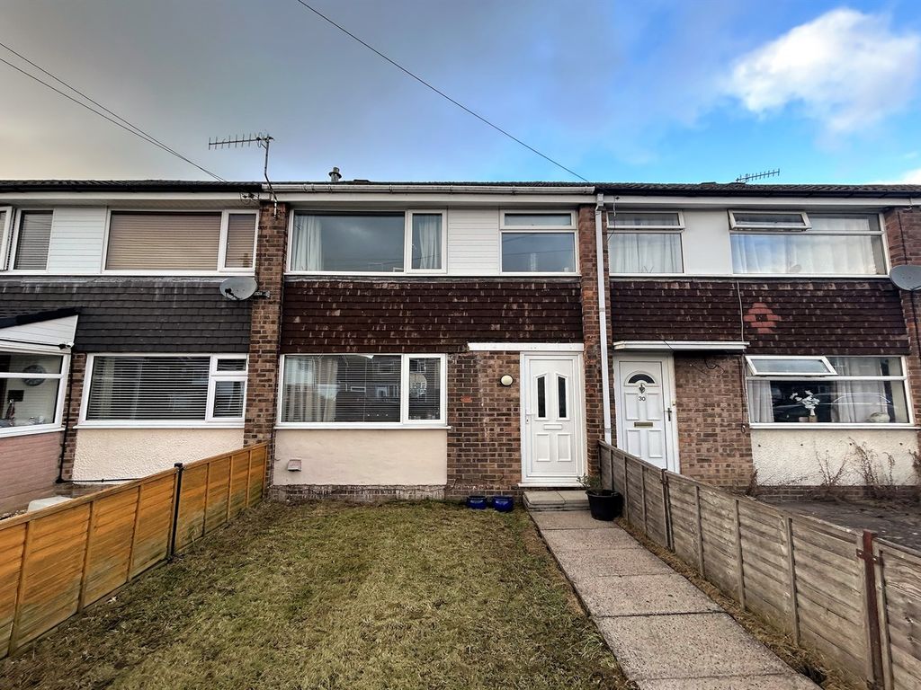 3 bed semidetached house for sale in Frith View, ChapelEnLeFrith