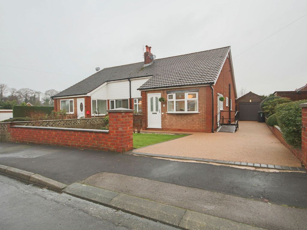 3 bed semidetached bungalow for sale in St. Judes Avenue, Farington PR25 Zoopla