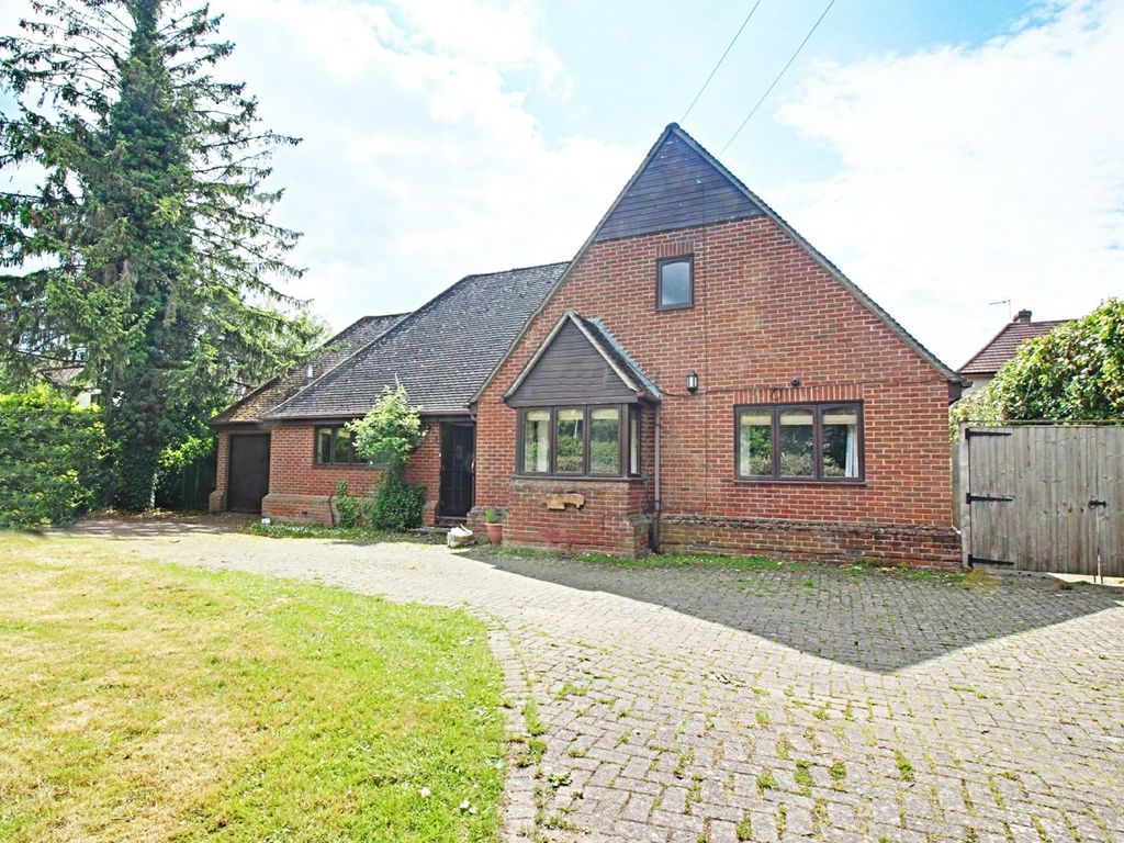 4 bed detached house for sale in Church Lane, Sheering CM22 Zoopla