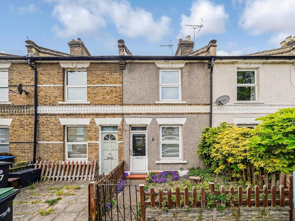 2 bed property for sale in Harman Road, Enfield EN1 Zoopla